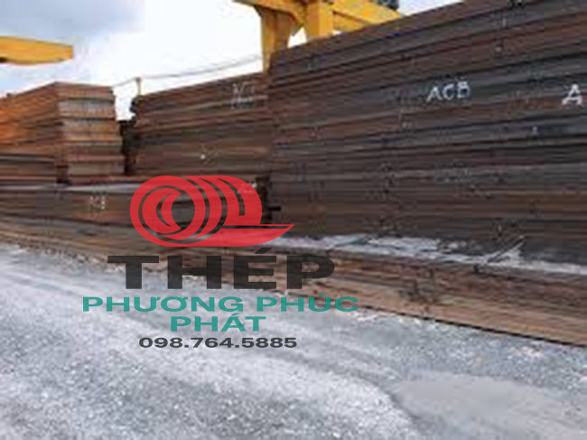 kho bãi thép tấm s45c