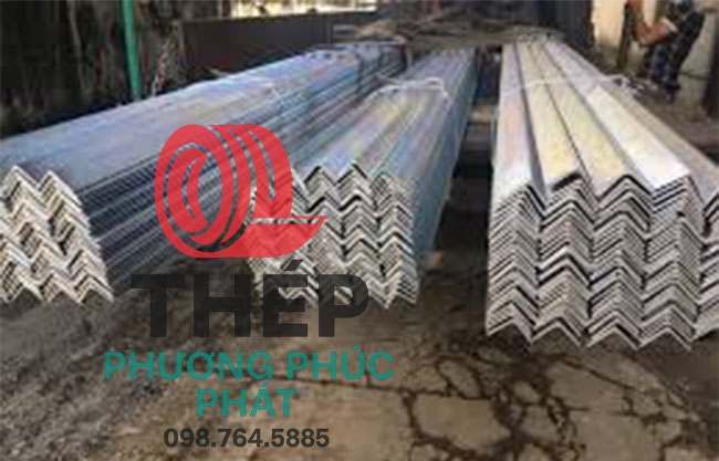 thép hình v tại xưởng