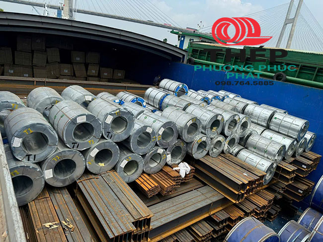 Thép Mạ Kẽm G40 trên thuyền
