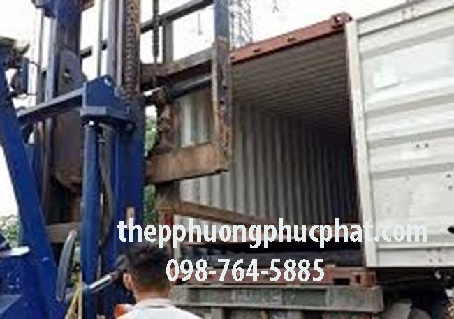 nhập thép từ kho