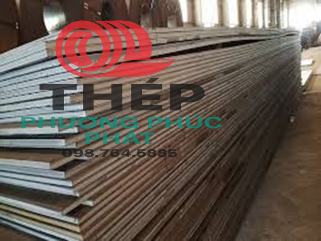 Thép Tấm Cán Nóng Nhập Khẩu tại xưởng
