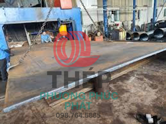 Thép tấm nhập khẩu khổ lớn
