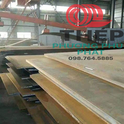 Thép tấm cán nóng khổ lớn tại kho giá tốt