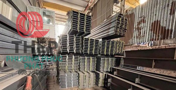 dầm thép chữ i tại kho