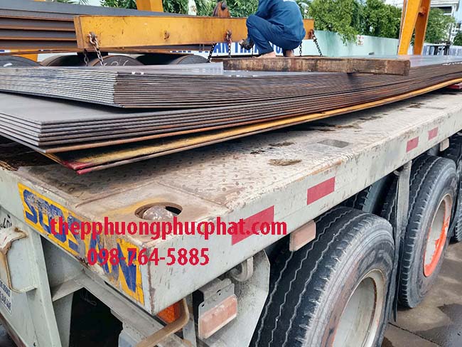 thép tấm xuất kho