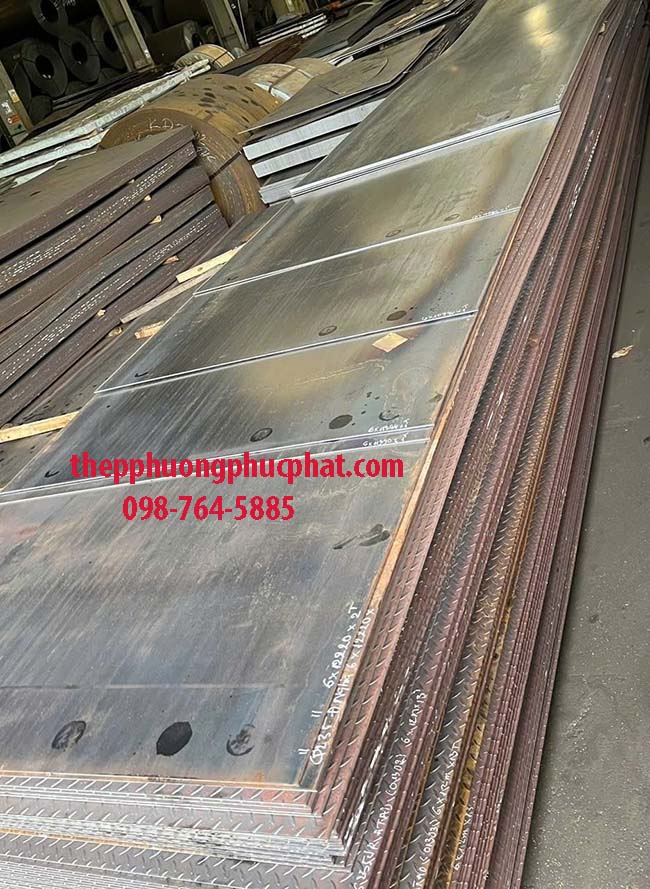 thép trơn khổ lớn