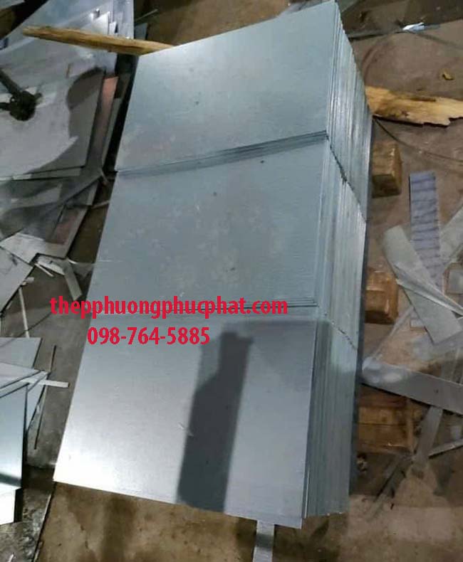 thép cán nóng mạ kẽm