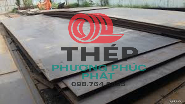 Thép tấm trơn tại kho 